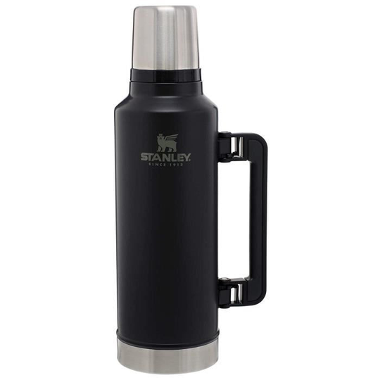 Klassisk legendarisk isolerad flaska - 1,9L / 2,0QT - Mattsvart - Stanley